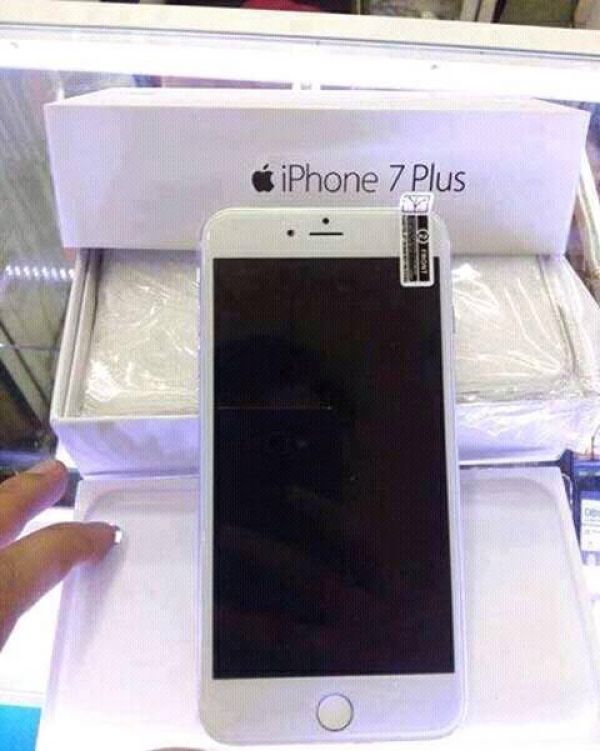 Brand New Unlocked Apple Iphone 7 plus