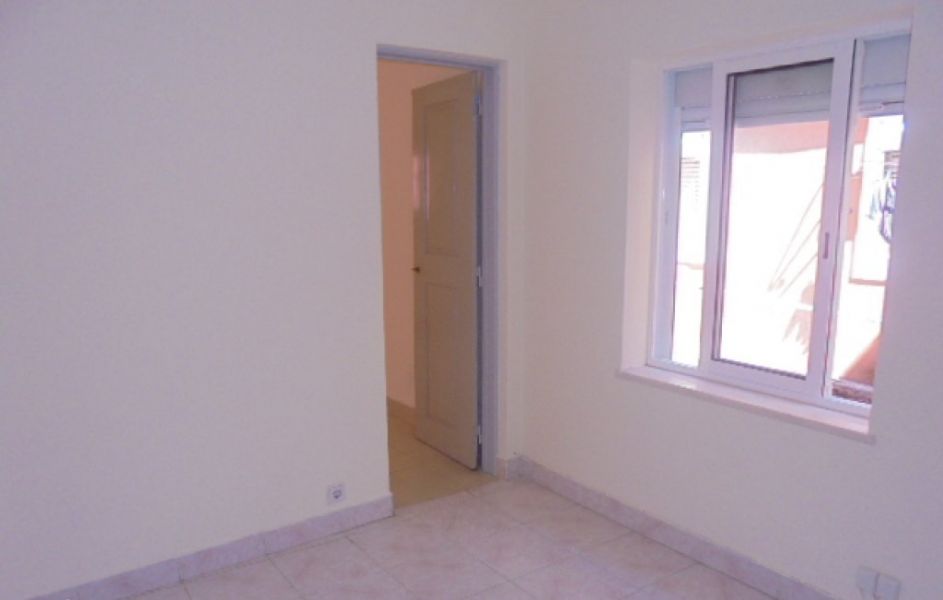 Apartamento T1 em Campolide