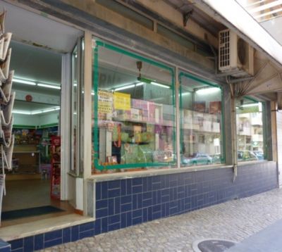 Cedncia de Quotas em Papelaria
