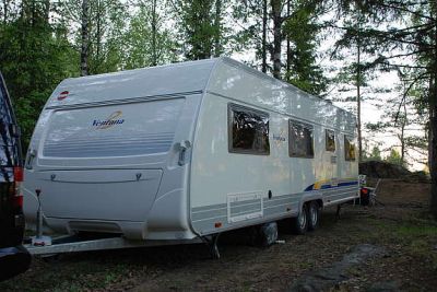 Caravanas Brstner  Ventana 720