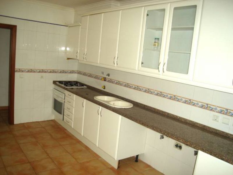 T3 - Quinta do Conde - Urb Cova Vidros -  Boas reas - Prprio