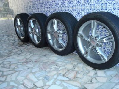 VENDO O  TROO JANTES  SEAT FR 5X112  400