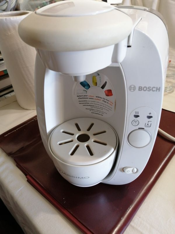 Maquina de caf tassimo da Bosch