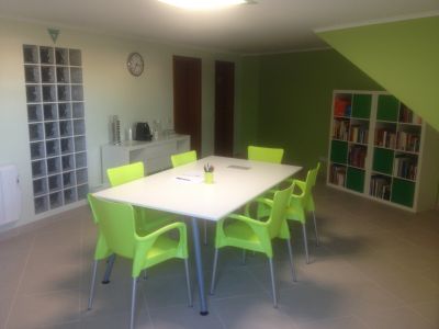 Portuguese for Foreigners / Translations