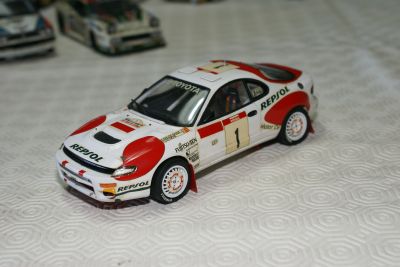 vendo 12 miniaturas Rally escala 1/24 - 