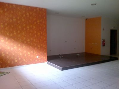 Espao comercial 