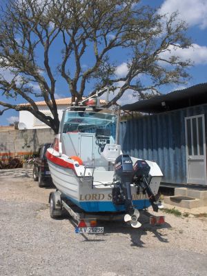 Fibramar 5.5mts cabinado com duas camas