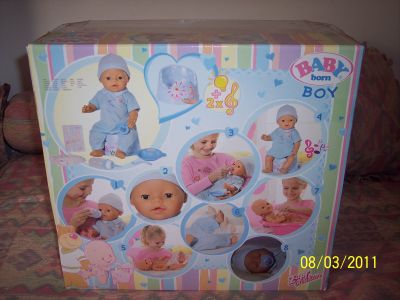 Baby Born NOVA em caixa por abrir - 34 euros