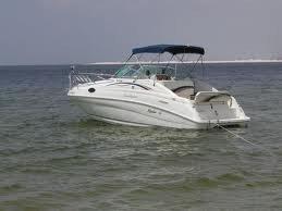 VENDE-SE BARCO RINKER FIESTA VEE 266