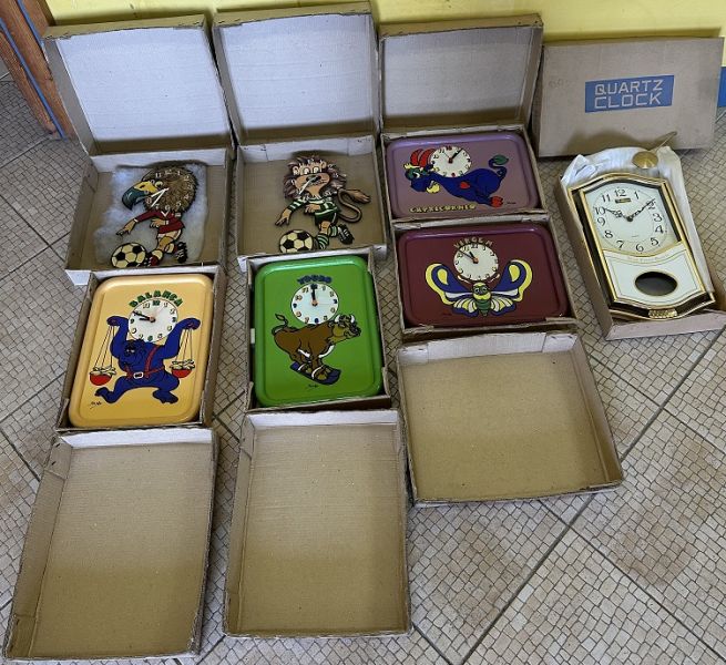 Relgios de parede de pilha (7+3)