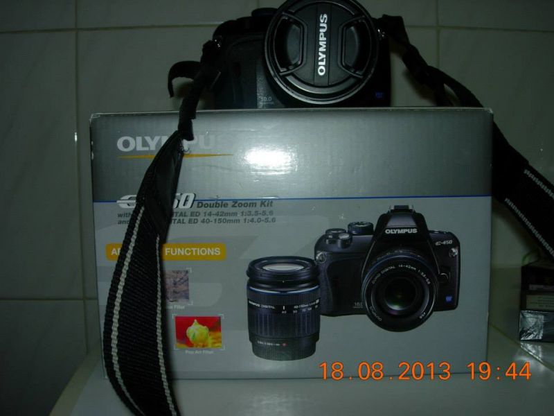 Camera digital olympus- EOS450-180
