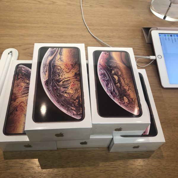 IPhone XS 550EUR iPhone XS Max 610EUR iPhone X 400EUR