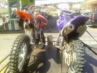 Moto de Cross 250 C.C.