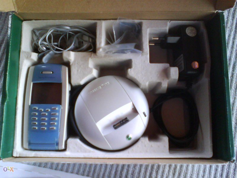 Vendo Telemvel Sony Ericsson P800 Est como novo em excelente estado