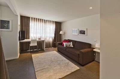ESTDIOS * T1's - PORTO (Centro)