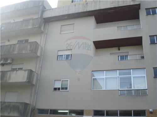 Apartamento T2 Mobilado